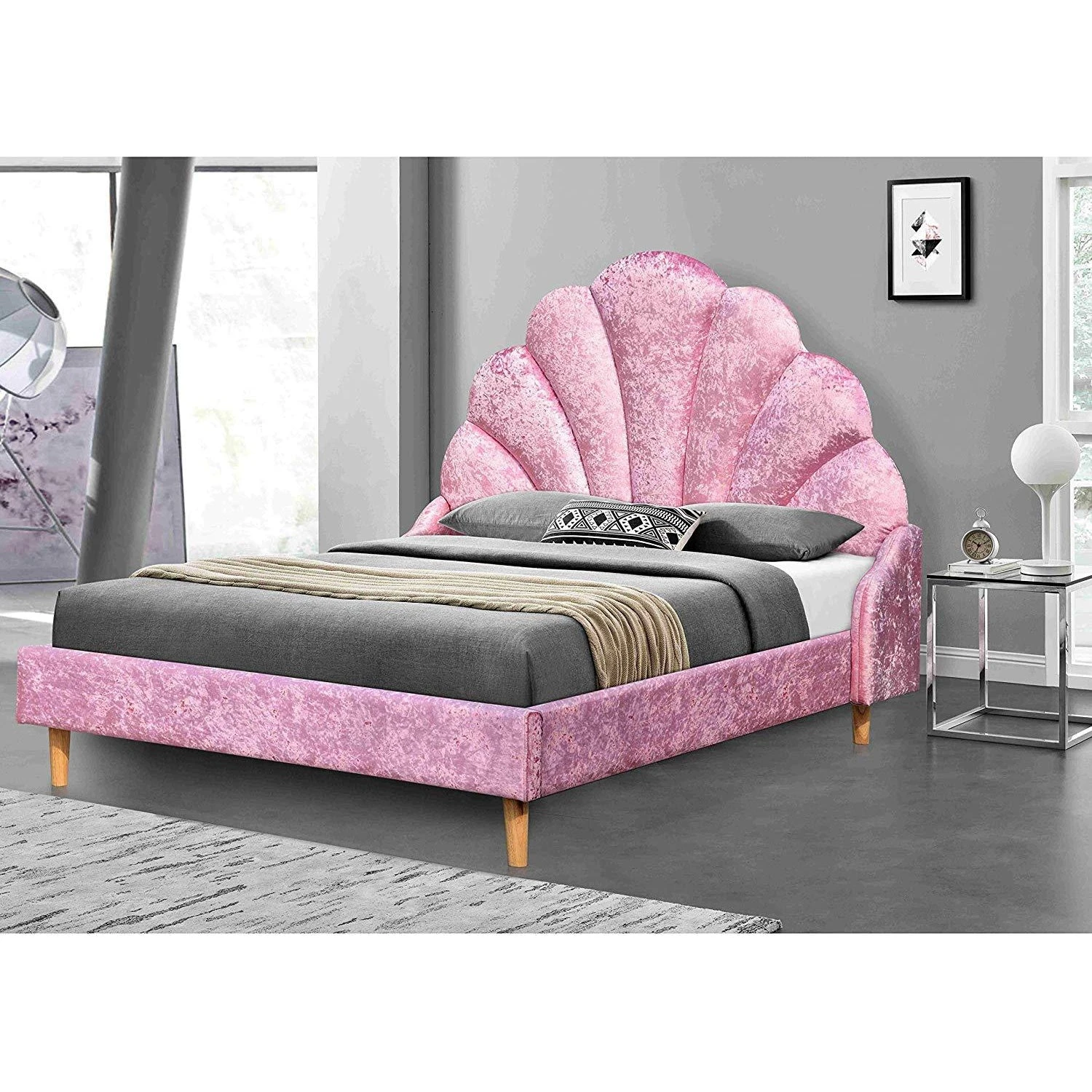 Cherry Tree Furniture ARIEL Pink Crushed Velvet Upholstered Kid's Princess Bed With Scalloped Headboard - Image 4