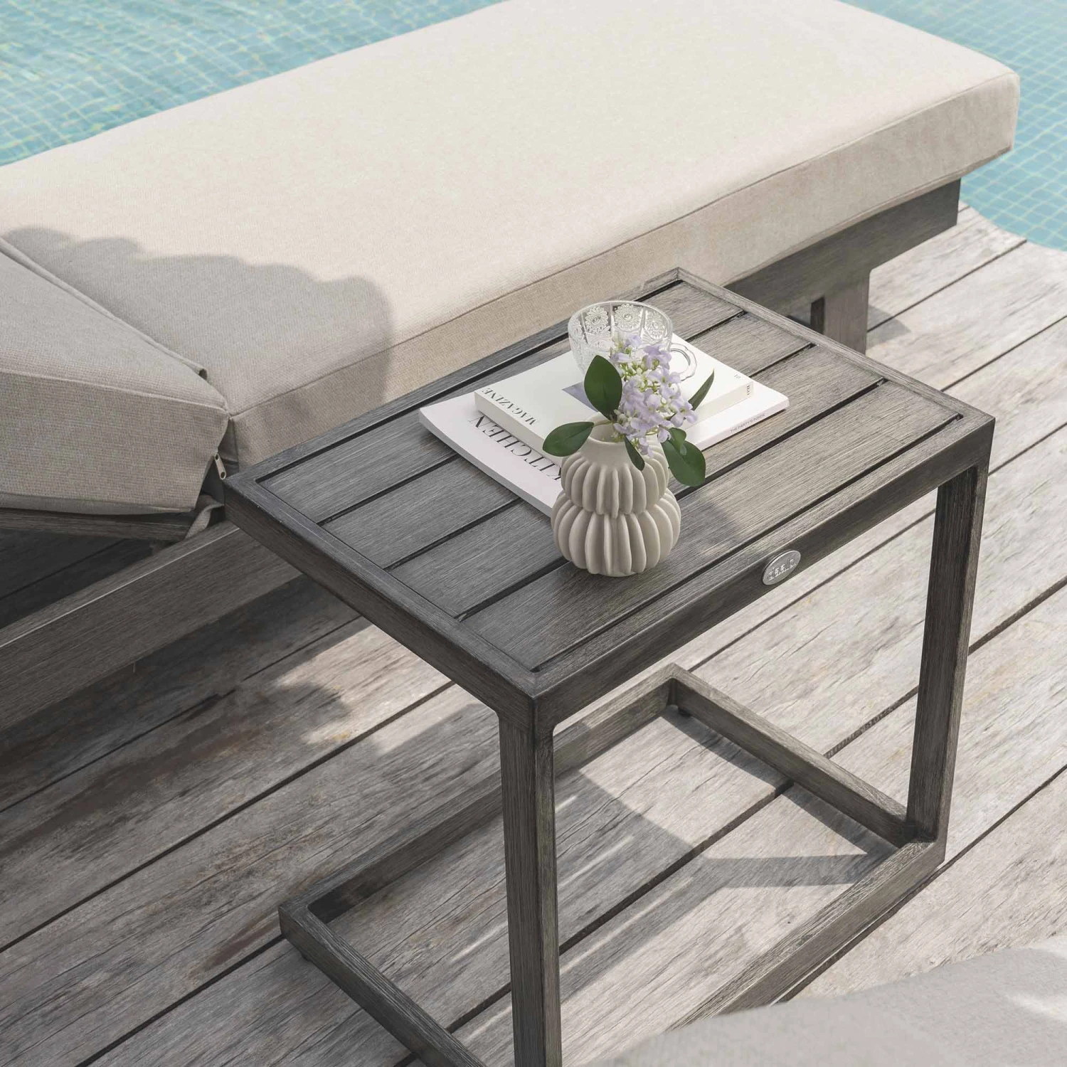 Montrose Aluminium Outdoor Sun Lounger Set, Brushed Silver Oak - Image 10
