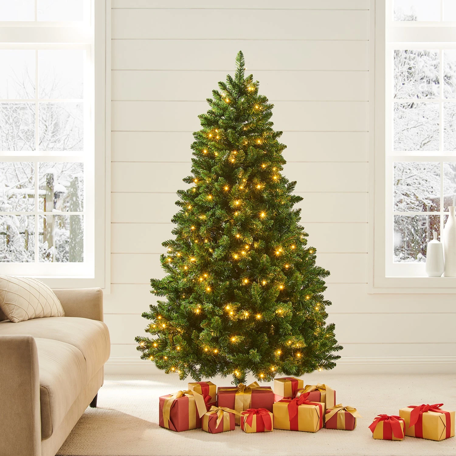Pre-lit Artificial Green Spruce Christmas Tree With Warm White LED Lights (5ft To 8ft)